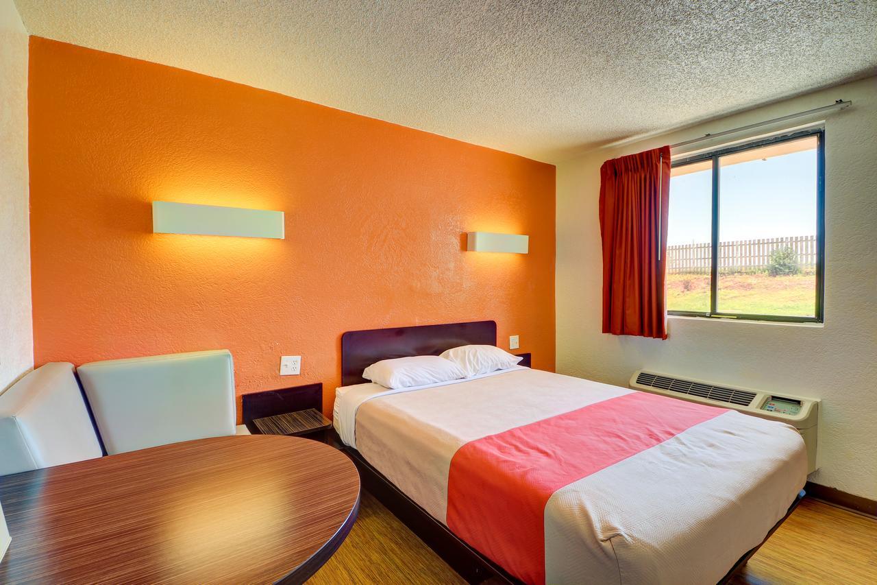 Motel 6-Oklahoma City, Ok - Frontier City 객실 사진