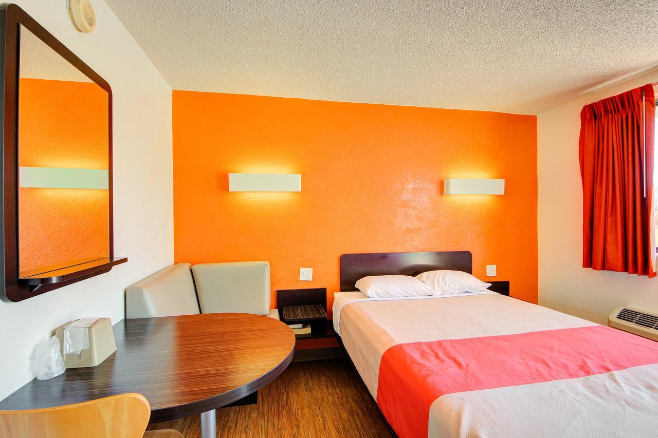 Motel 6-Oklahoma City, Ok - Frontier City 객실 사진